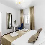 Дом отдыха Holiday Home Blato Prigradica